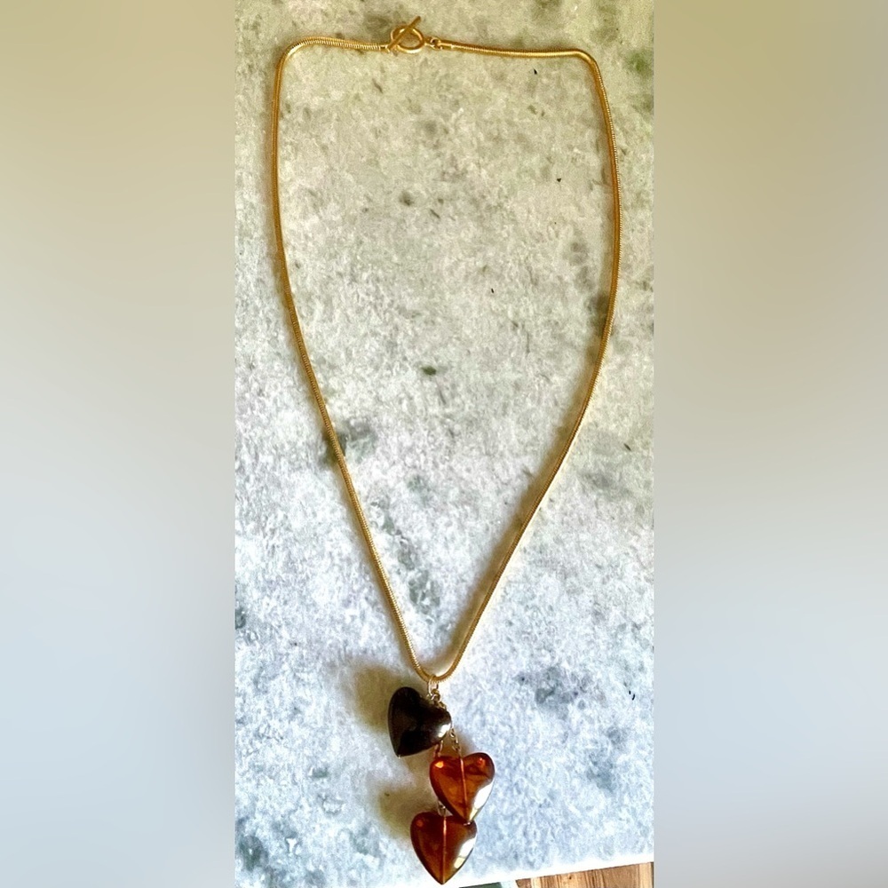 Vintage Resin Amber Heart Necklace Gold Snake Chain Chunky Statement EUC Retro - Picture 7 of 9